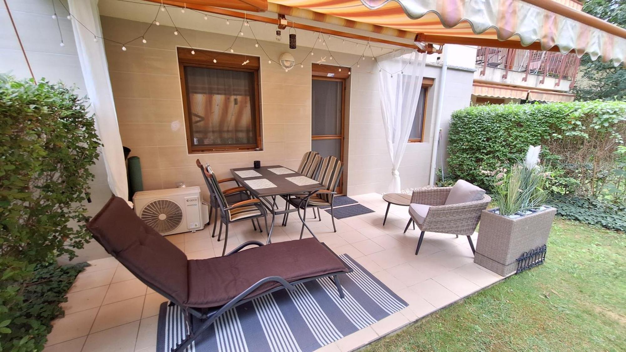 Sunny Apartman Шиофок Экстерьер фото