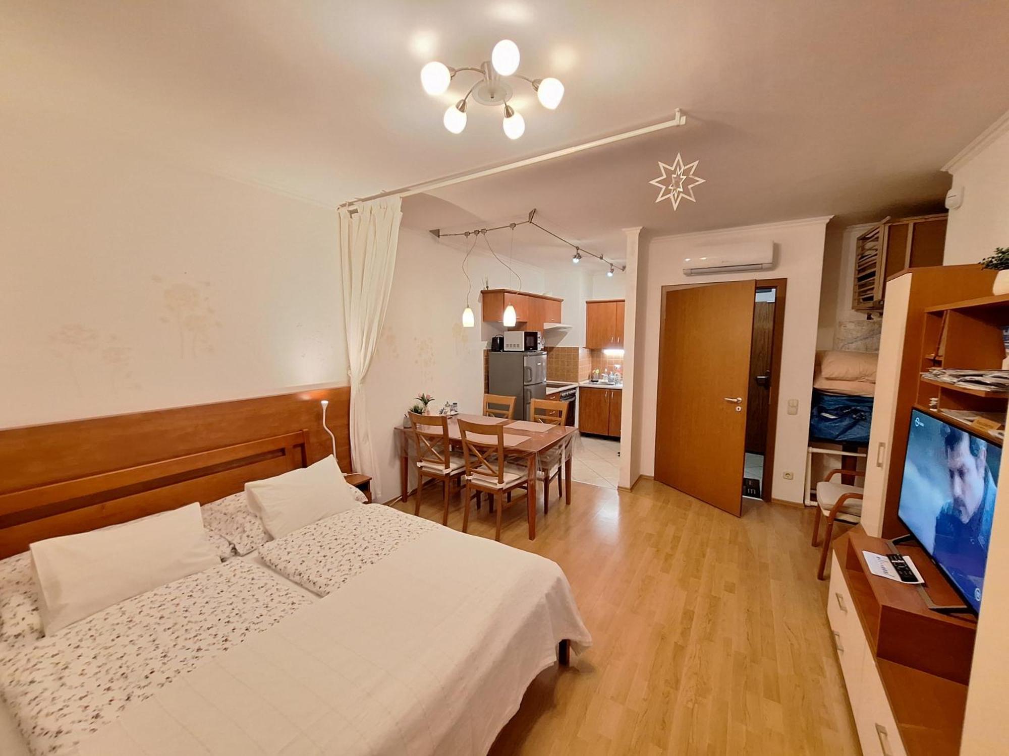 Sunny Apartman Шиофок Экстерьер фото